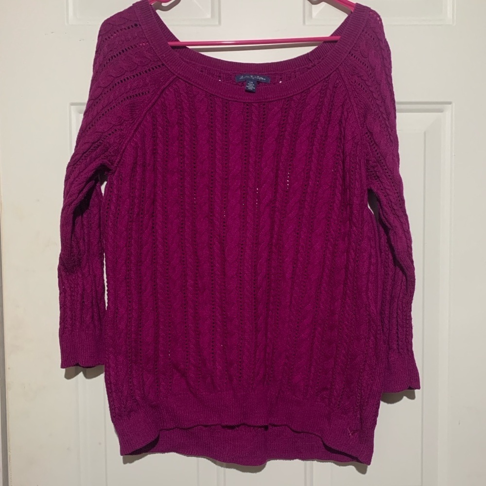 American Eagle Large Knit Sweater. Preloved in good condition.